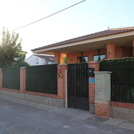 Aire De Pinares Villa Coca Exterior photo
