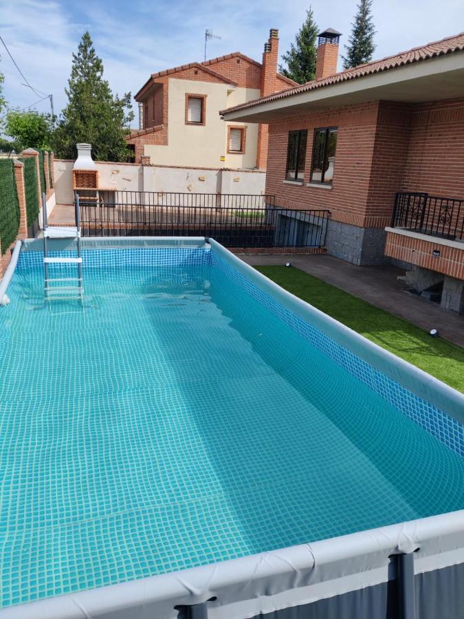 Aire De Pinares Ferienhaus *